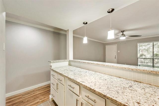 3827 Gilbert Ave in Dallas, TX - Building Photo - Building Photo