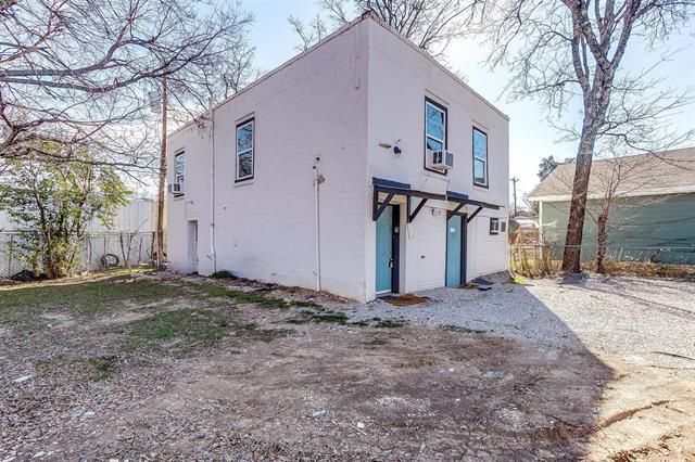 2737 Stuart Dr, Unit 2 in Fort Worth, TX - Building Photo