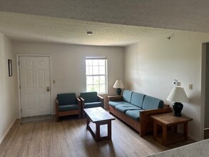 15 S Shafer St, Unit 1605 in Athens, OH - Foto de edificio - Building Photo