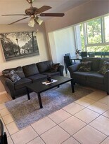 5300 NE 6th Ave in Fort Lauderdale, FL - Building Photo