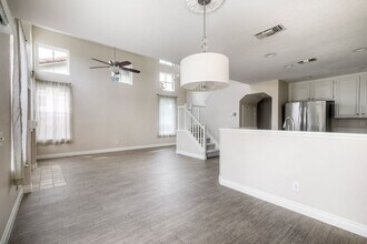 4675 Los Alamos Way in Oceanside, CA - Building Photo - Building Photo