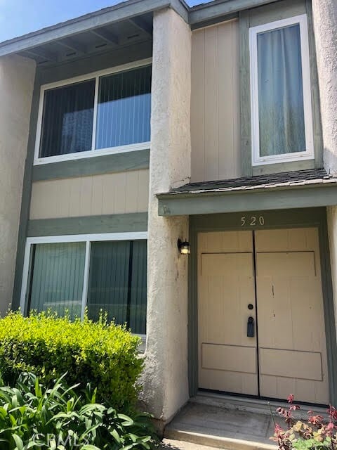 520 Breezewood Ct in Brea, CA - Building Photo - Building Photo