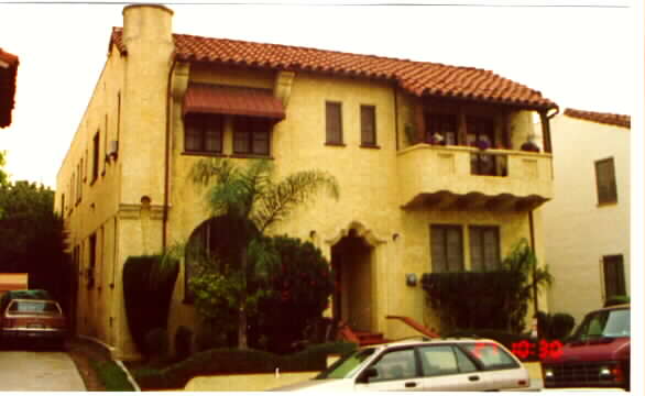 414 N Stanley Ave in Los Angeles, CA - Building Photo - Building Photo