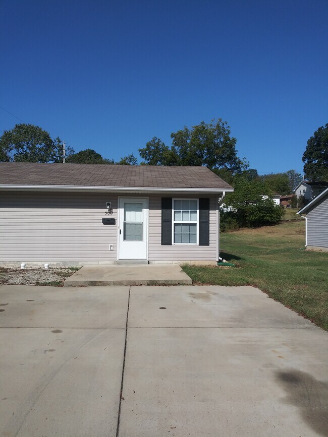 504 N 5th St Rentals in Desoto, MO