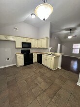 9274 Charly Hill Ln in Memphis, TN - Building Photo - Building Photo