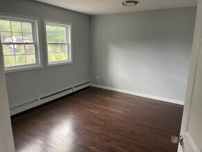 25 Collyer Ave in New City, NY - Building Photo - Building Photo