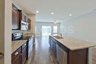 807 Ferguson Ln in Richmond Hill, GA - Building Photo - Building Photo
