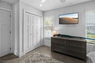 474 Lake Murex Cir in Sanibel, FL - Building Photo - Building Photo