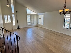 3069 Charlotte St in Thousand Oaks, CA - Building Photo - Building Photo