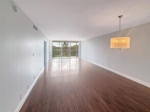 3520 Oaks Way, Unit 406 in Pompano Beach, FL - Building Photo - Building Photo