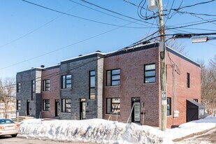 410 Amyot St in Lévis, QC - Building Photo