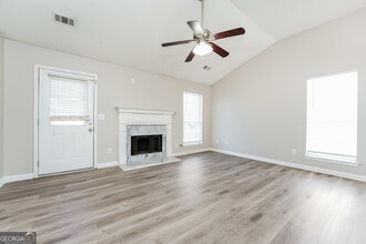 417 Gresham Dr in Stockbridge, GA - Building Photo - Building Photo
