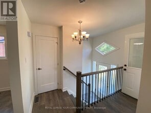 35 Raymond Rd in Vaughan, ON - Building Photo - Building Photo