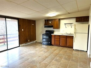 3239 Sunset Blvd-Unit -3 in Steubenville, OH - Building Photo - Building Photo