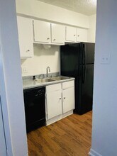 Villa del Sol Apartments in Fort Worth, TX - Building Photo - Building Photo