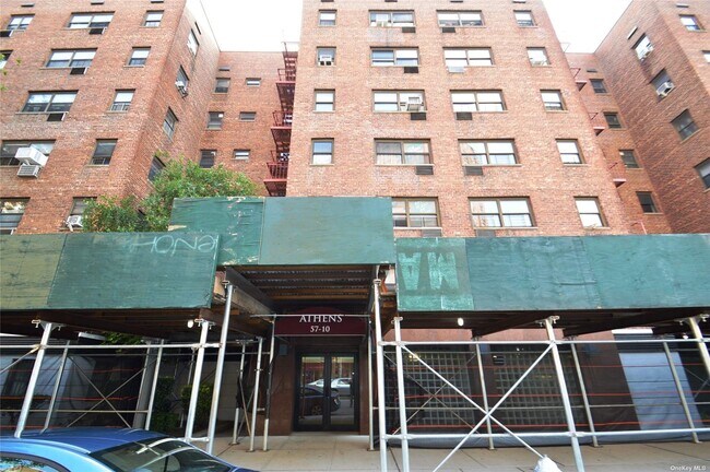 57-10 Junction Blvd-Unit -1A in Queens, NY - Foto de edificio - Building Photo