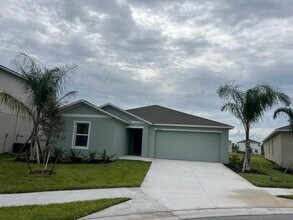 19712 Lavender Field Ct in Lehigh Acres, FL - Building Photo - Building Photo
