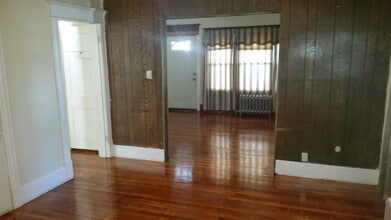 94 E Alvord St, Unit 94 in Springfield, MA - Building Photo - Building Photo