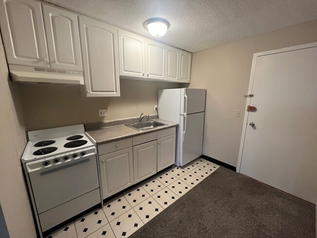 370 Harvard St, Unit 375-15