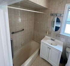 59 Sherman Plz, Unit 2 in Garfield, NJ - Foto de edificio - Building Photo