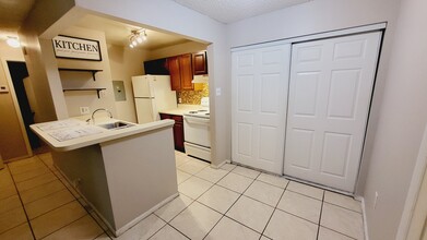 3838 Nautical Way, Unit 104 in Kissimmee, FL - Building Photo - Building Photo