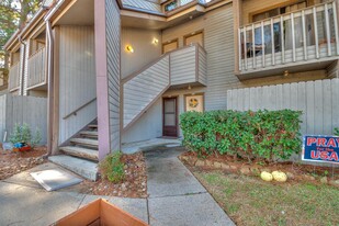 3900 Aspen Dr in Montgomery, TX - Building Photo