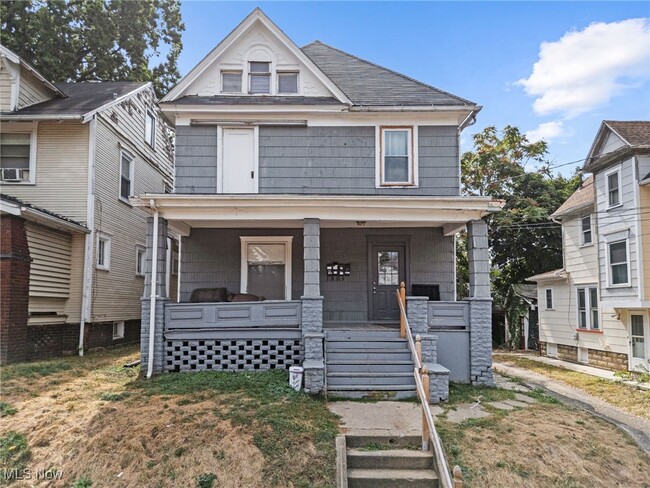 1018 9th St NW in Canton, OH - Building Photo - Building Photo