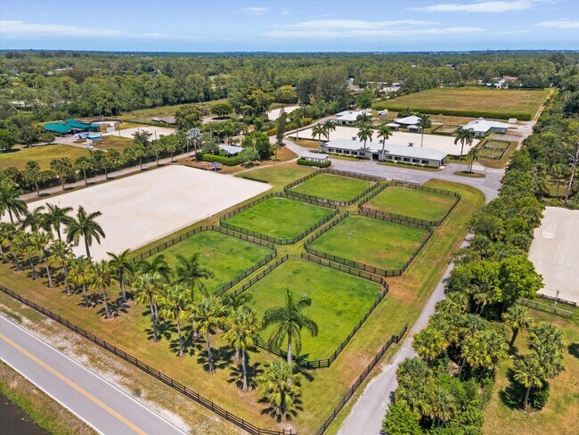 1150 F Rd in Loxahatchee Groves, FL - Building Photo - Building Photo