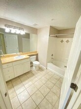 9825 Baywinds Blvd in West Palm Beach, FL - Building Photo - Building Photo