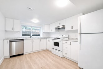 428 Thorold Rd in Welland, ON - Building Photo - Building Photo