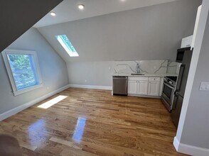 158 Morrison Ave in Somerville, MA - Building Photo - Building Photo