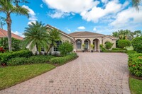 8963 Appaloosa Ct in Naples, FL - Building Photo - Building Photo