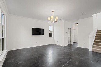 2947 Moss St in Austin, TX - Building Photo - Building Photo