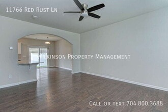 11766 Red Rust Ln in Charlotte, NC - Building Photo - Building Photo