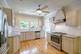 2630 S St in Sacramento, CA - Building Photo - Building Photo