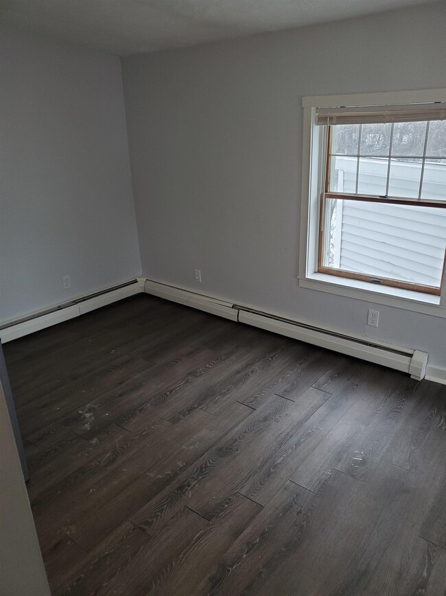 30 Elm St in Whitefield, NH - Building Photo - Building Photo