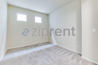 18308 38th Dr SE in Bothell, WA - Building Photo - Building Photo