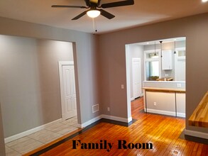 3228 California Ave, Unit 1F in St. Louis, MO - Foto de edificio - Building Photo