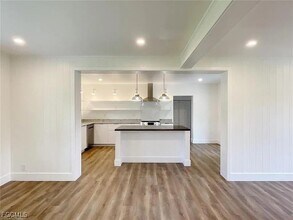 2027 Maravilla Cir in Ft. Myers, FL - Building Photo - Building Photo