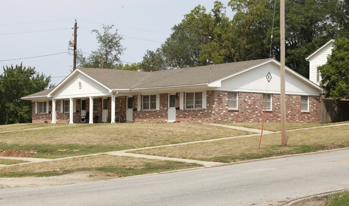 602 Main St in Malvern, IA - Building Photo