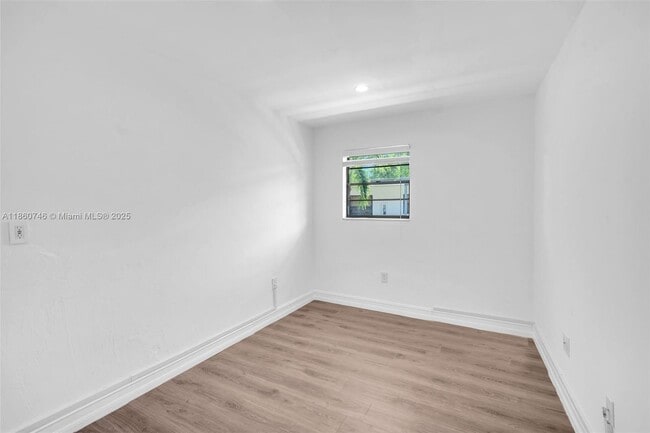 3265 Virginia St in Miami, FL - Building Photo - Building Photo