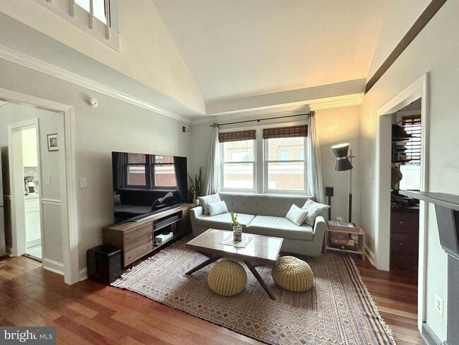 718 S Washington St in Alexandria, VA - Building Photo - Building Photo