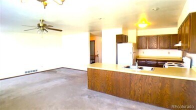 17449 E Asbury Cir in Aurora, CO - Building Photo - Building Photo