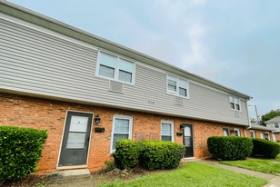 Thompson Place Apartments