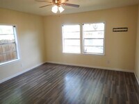 7121 Conley St photo'