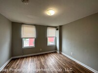 1149 W Cross St photo'