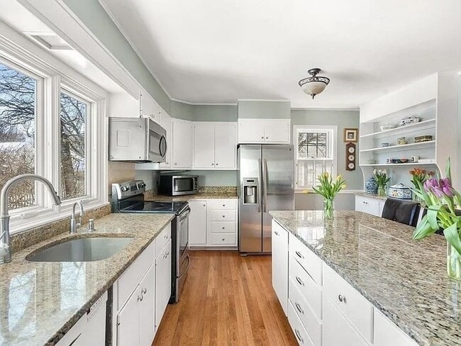 property at 407 Weston Rd