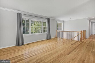 11733 Ambleside Dr in Potomac, MD - Building Photo - Building Photo