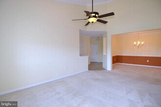 1005 Samantha Ln-Unit -404 in Odenton, MD - Building Photo - Building Photo