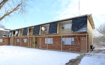 Riverview Apartments in Columbus, OH - Building Photo - Building Photo